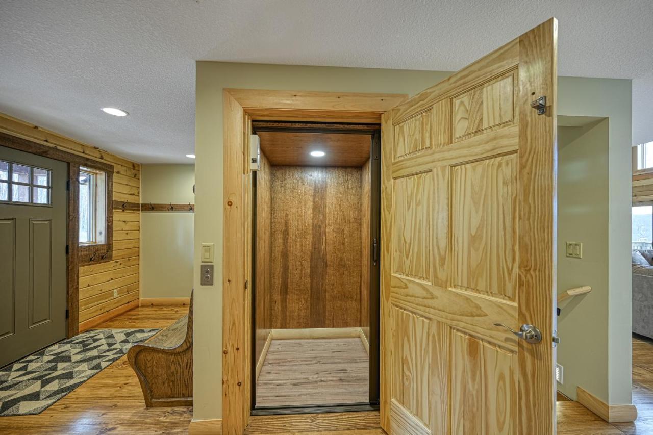 Curb-Free Chalet McHenry Exterior foto